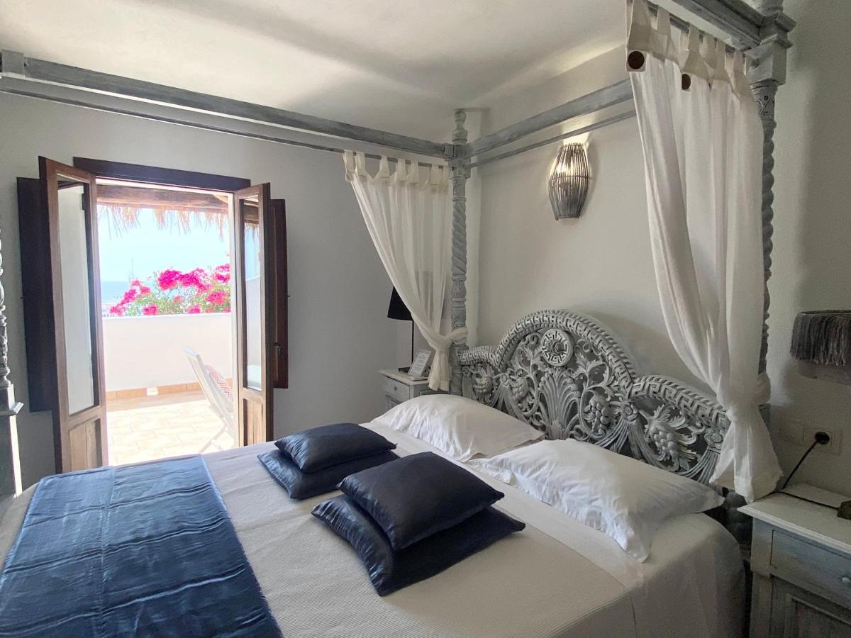 Buenavista Suites Hotel Boutique Санта-Еулалія-дель-Ріо Екстер'єр фото
